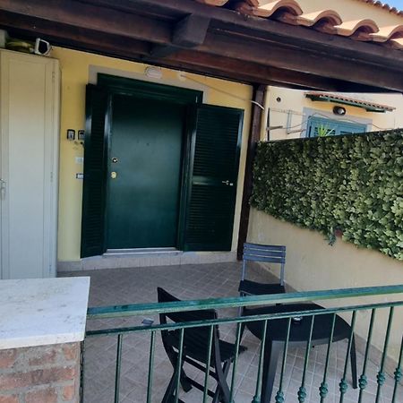 Bed and Breakfast Fly Napoli Экстерьер фото