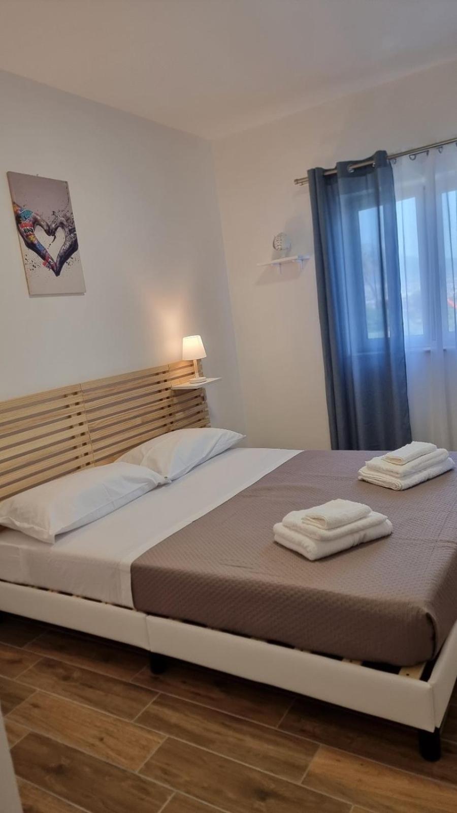 Bed and Breakfast Fly Napoli Экстерьер фото